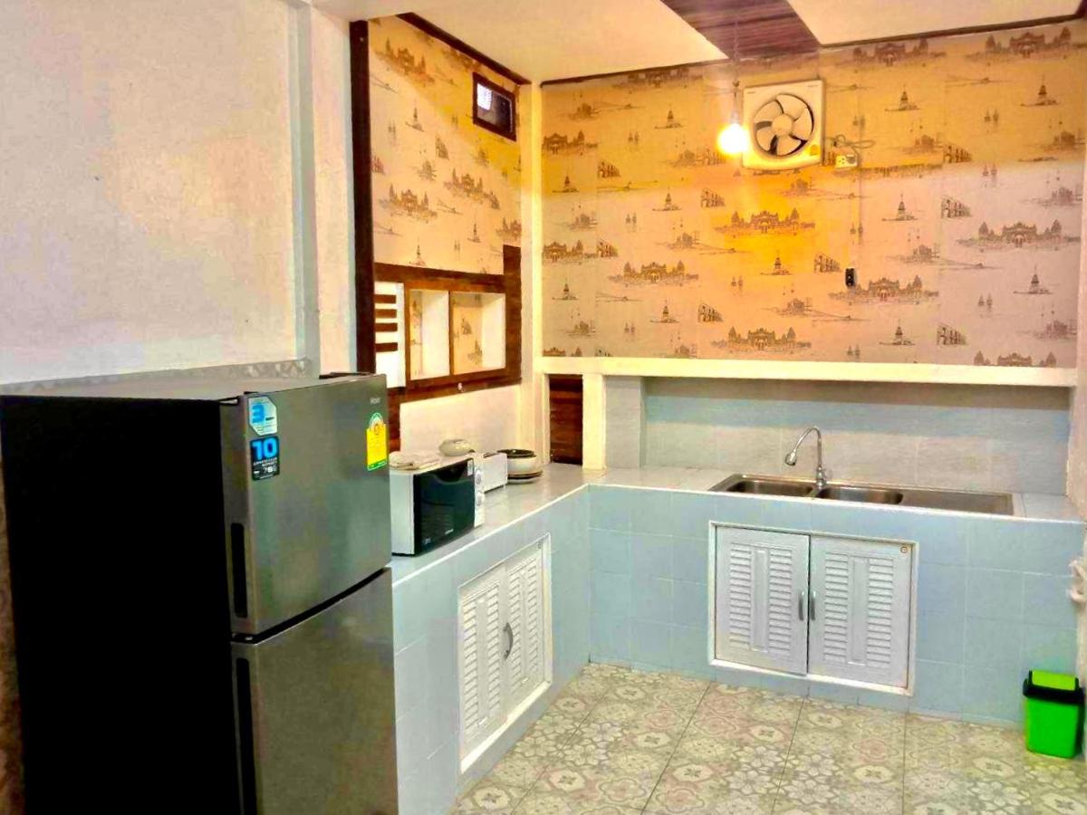 Madera House Chiang Mai Hotel Bagian luar foto